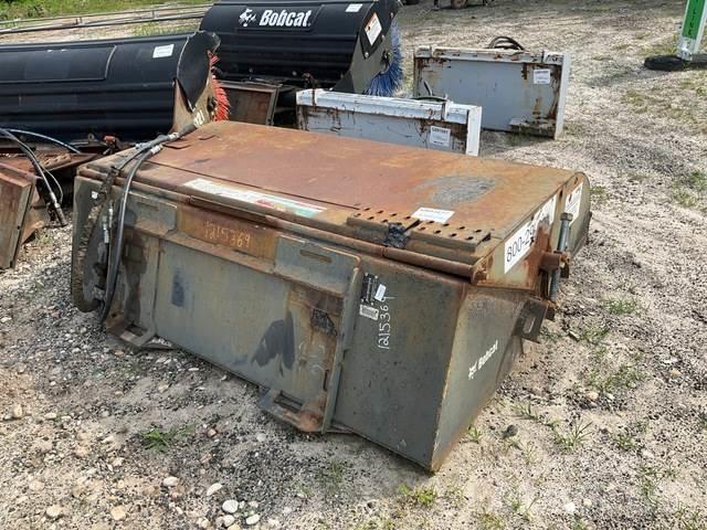 Bobcat 72 Lakaisukoneet