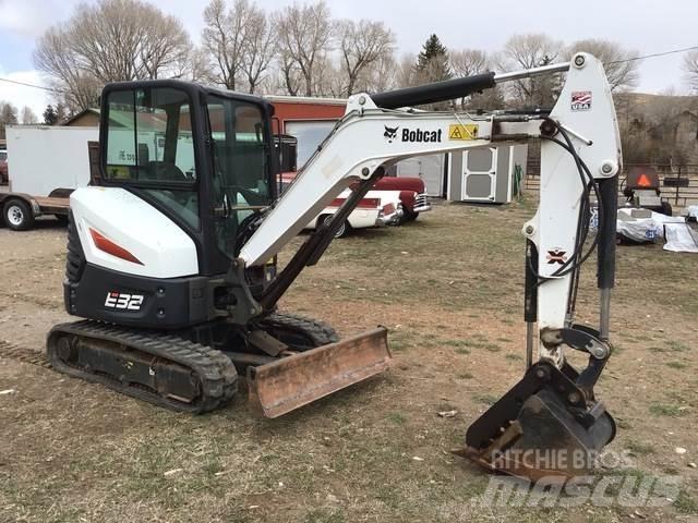 Bobcat E32i Telakaivukoneet
