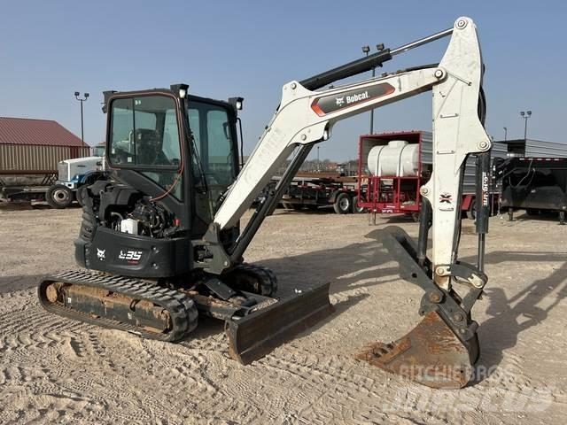 Bobcat E35 Telakaivukoneet