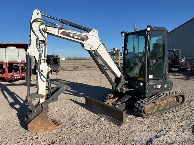 Bobcat E35 Telakaivukoneet