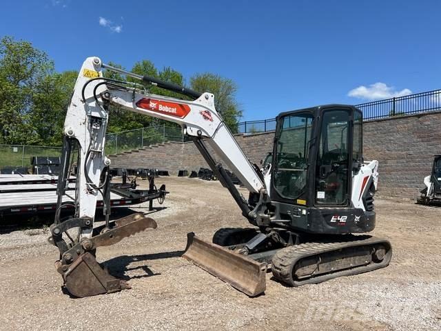 Bobcat E42 Telakaivukoneet
