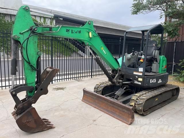 Bobcat E45 Telakaivukoneet