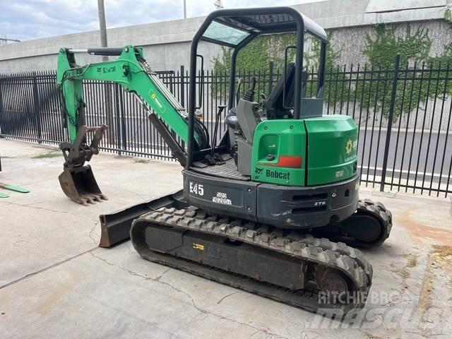 Bobcat E45 Telakaivukoneet