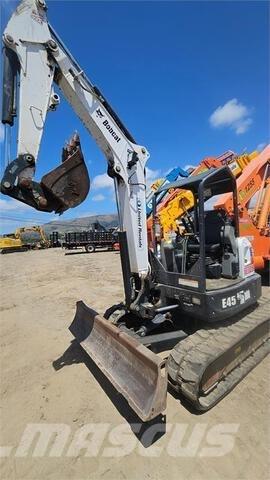 Bobcat E45 Telakaivukoneet