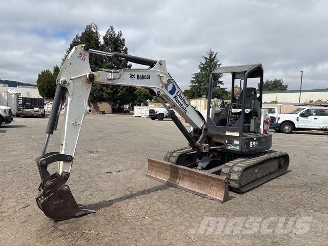Bobcat E45 Telakaivukoneet