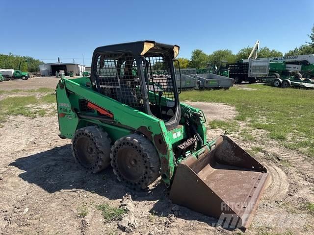 Bobcat S450 Liukuohjatut kuormaajat