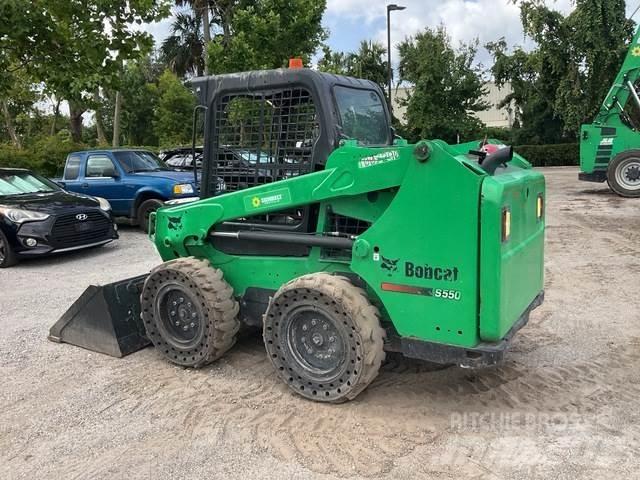 Bobcat S550 Liukuohjatut kuormaajat
