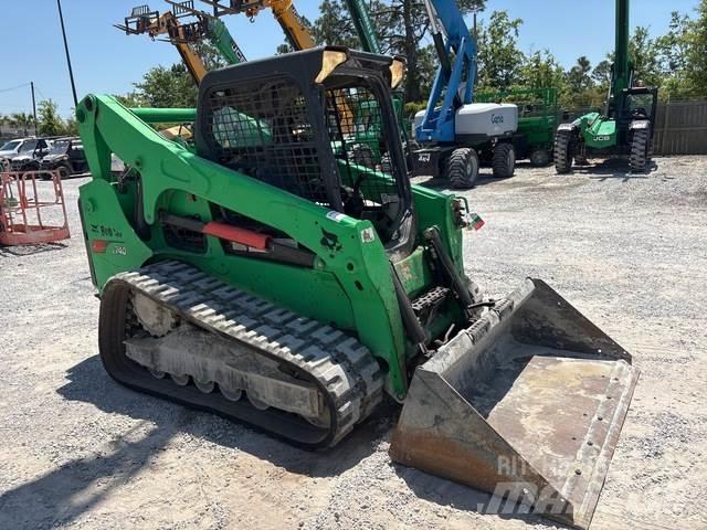 Bobcat T740 Liukuohjatut kuormaajat