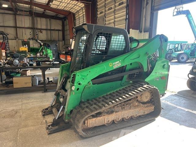 Bobcat T740 Liukuohjatut kuormaajat