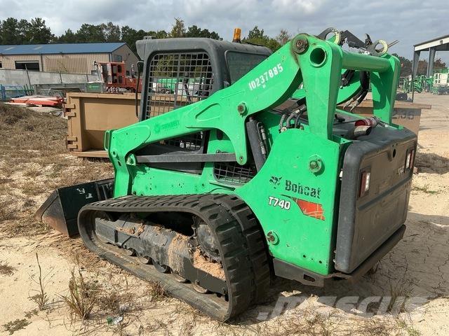 Bobcat T740 Liukuohjatut kuormaajat