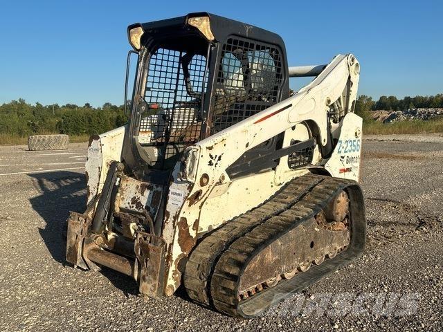 Bobcat T750 Liukuohjatut kuormaajat