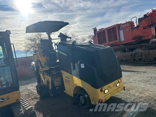 Bomag BM600 / 15 Kylmäasfalttikoneet