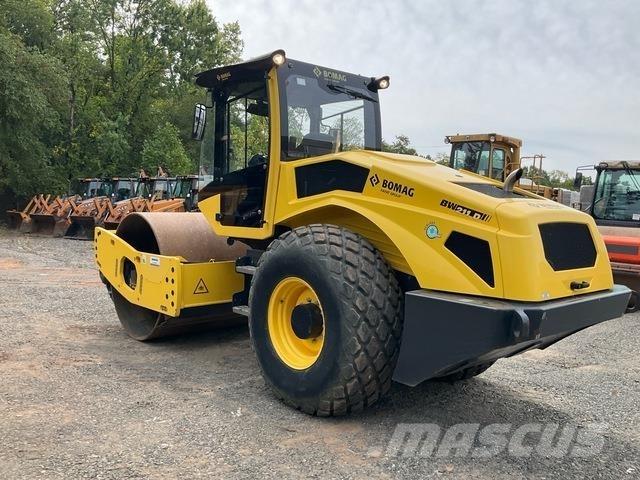 Bomag BW211 D Yksivalssijyrät