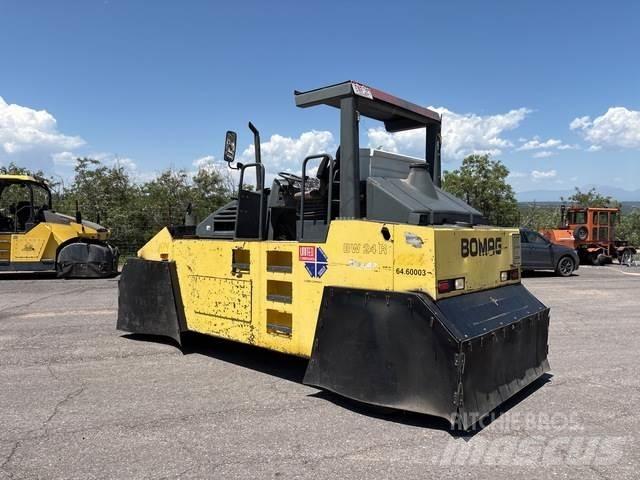 Bomag BW24R Kumipyöräjyrät