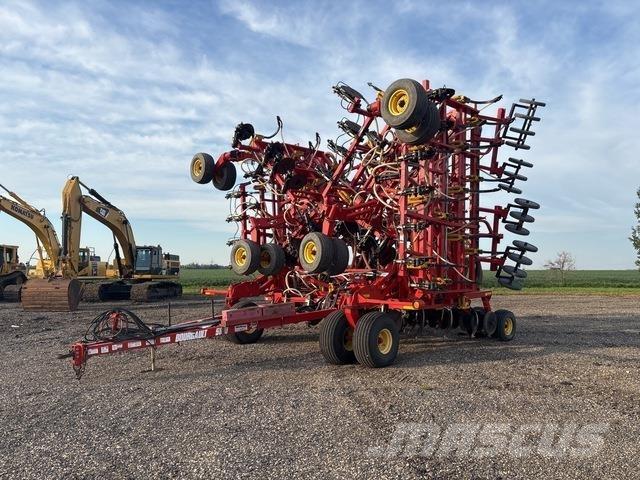 Bourgault 5810 Kylvökoneet