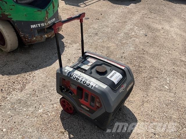  Briggs Q6500 Siirrettävä virta-asema