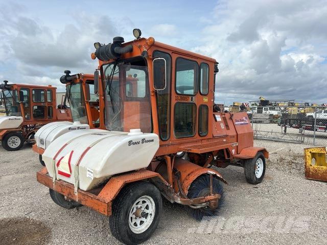 Broce CRT350 Lakaisukoneet sisäkäyttöön