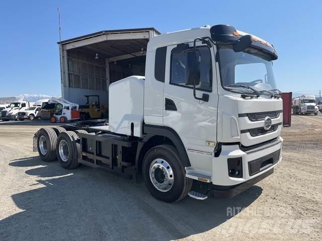 BYD -Q3M Ohjaamot ja sisustat