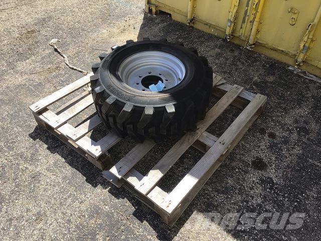  Camso SKS532 Renkaat ja vanteet