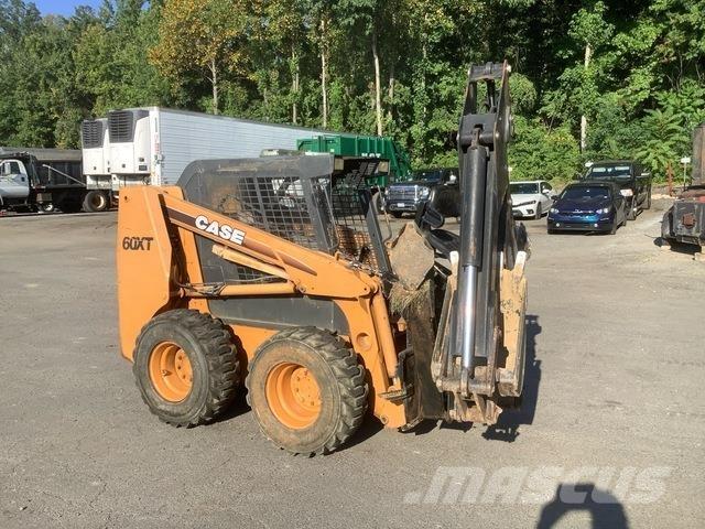 CASE 60XT Liukuohjatut kuormaajat