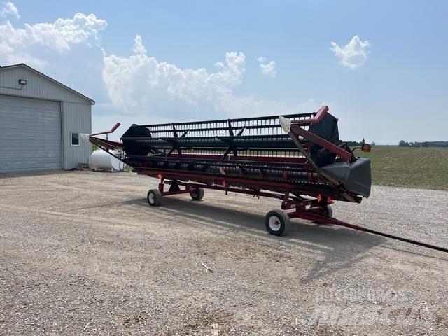 Case IH 1020 Leikkuupöydät