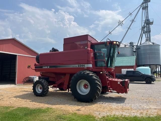 Case IH 2344 Leikkuupuimurit