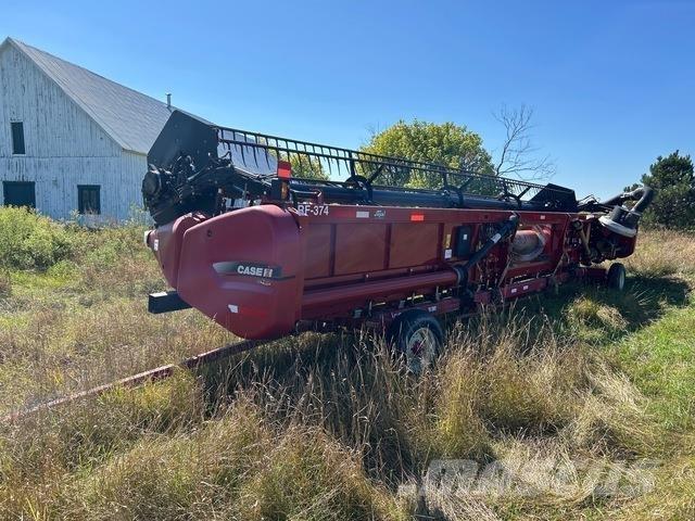 Case IH 3020 Leikkuupöydät