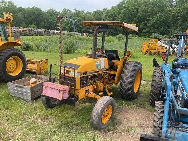Case IH DC50 Traktorit