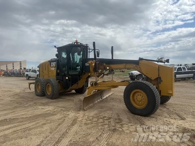 CAT 12M3 Tiehöylät