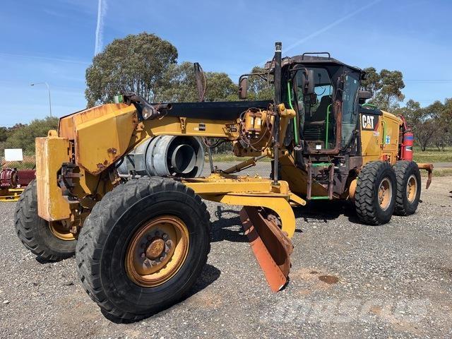 CAT 12M3 Tiehöylät