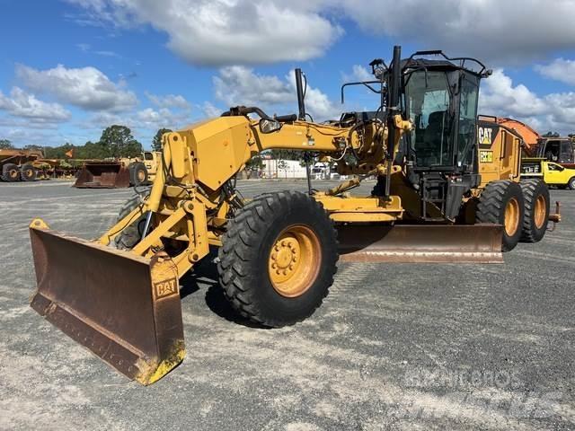 CAT 140M Tiehöylät