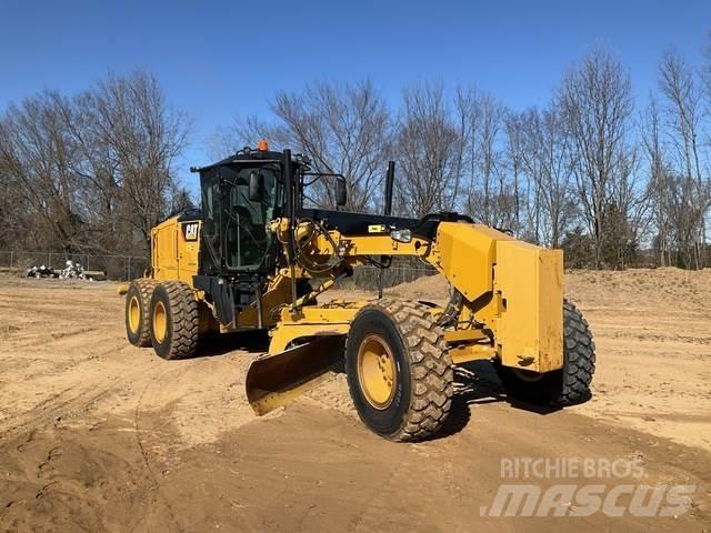 CAT 140M3 Tiehöylät