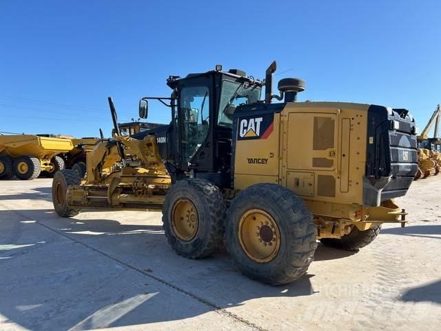 CAT 140M3 Tiehöylät