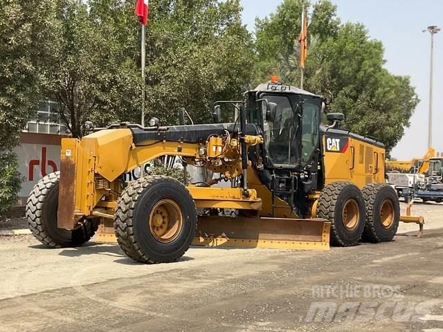 CAT 14M3 Tiehöylät
