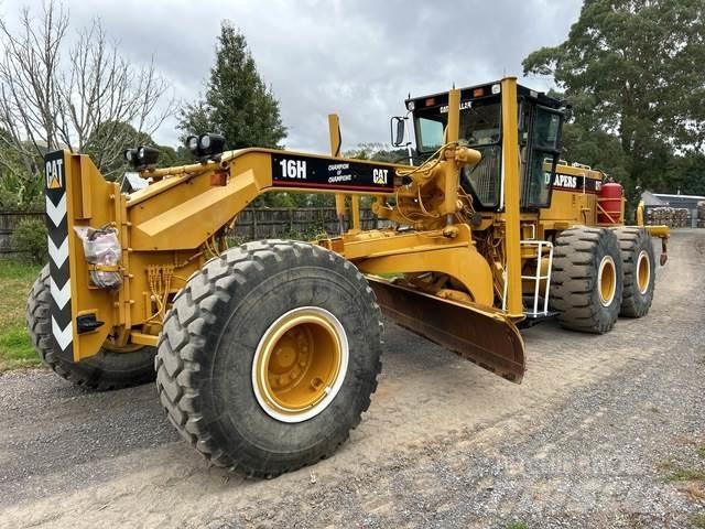 CAT 16H Tiehöylät