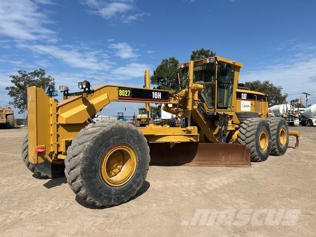 CAT 16H Tiehöylät