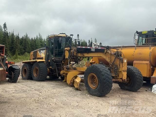 CAT 16M Tiehöylät