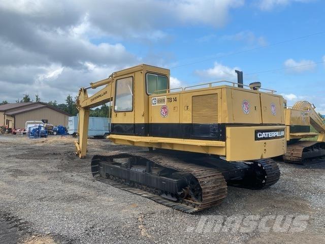 CAT 225 Telakaivukoneet