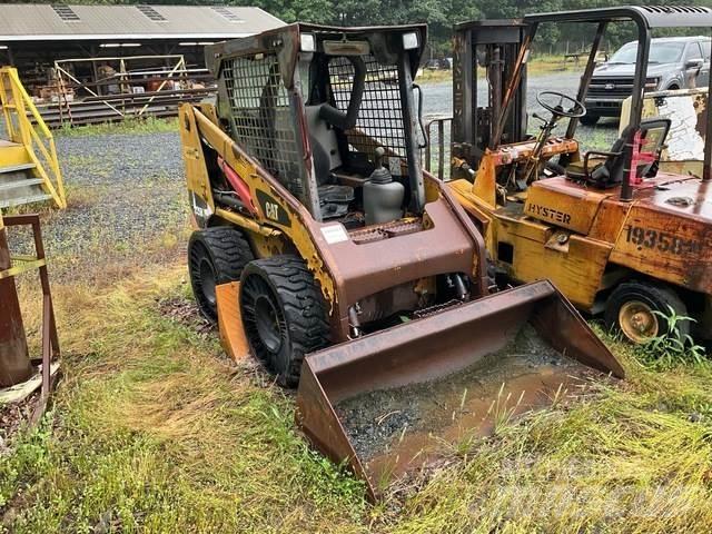 CAT 226B Liukuohjatut kuormaajat