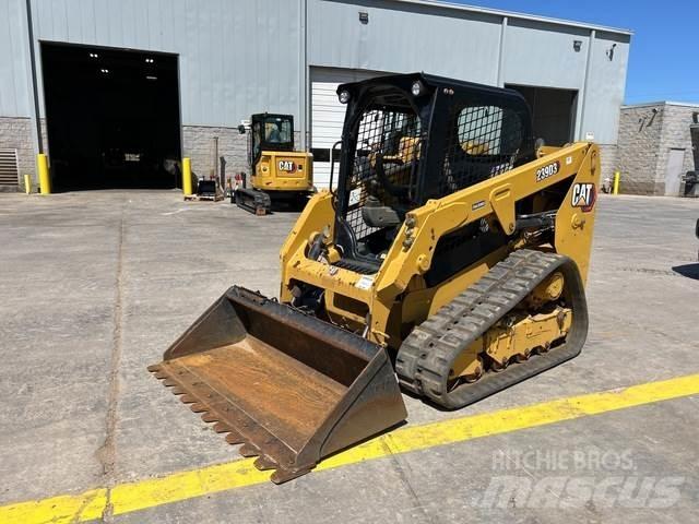 CAT 239D3 Liukuohjatut kuormaajat