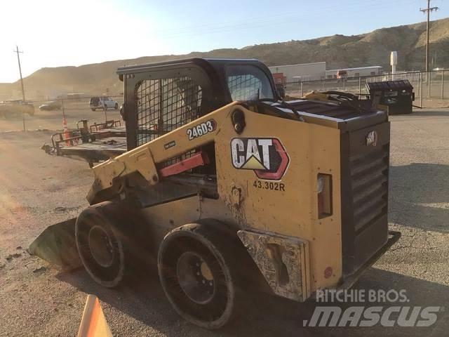 CAT 246D3 Liukuohjatut kuormaajat