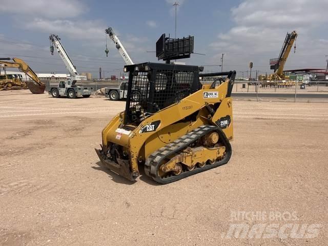 CAT 259B3 Liukuohjatut kuormaajat