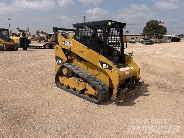 CAT 259B3 Liukuohjatut kuormaajat