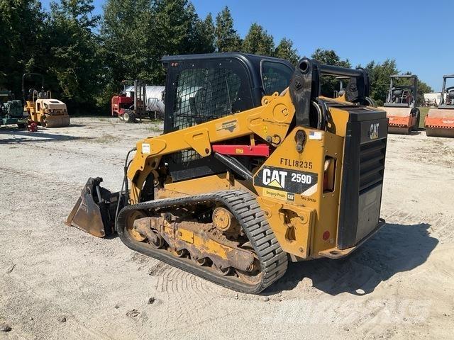 CAT 259D Liukuohjatut kuormaajat