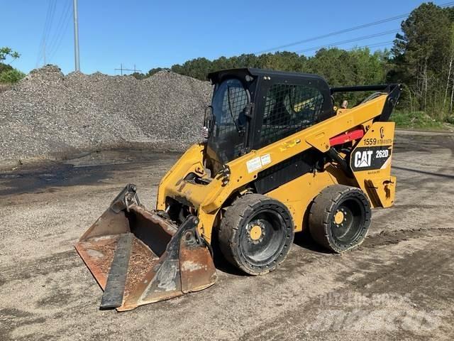 CAT 262D Liukuohjatut kuormaajat