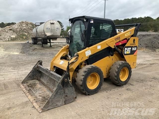 CAT 262D Liukuohjatut kuormaajat