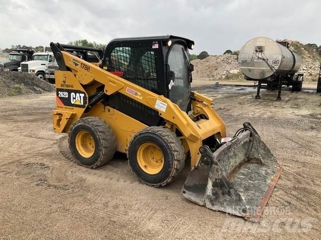 CAT 262D Liukuohjatut kuormaajat