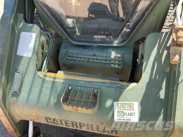 CAT 277C Liukuohjatut kuormaajat