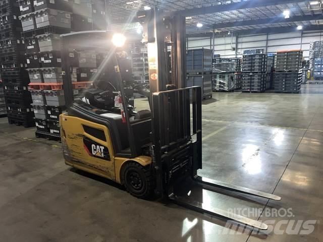 CAT 2ET3000 Sähkötrukit