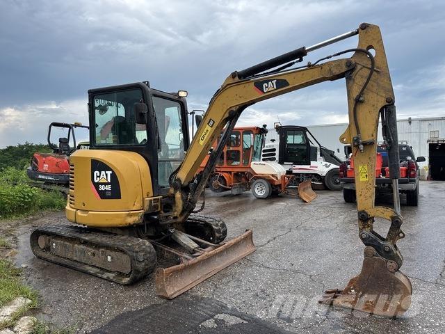 CAT 304E Telakaivukoneet